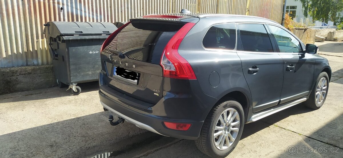 Volvo XC60 2,4D,129kw