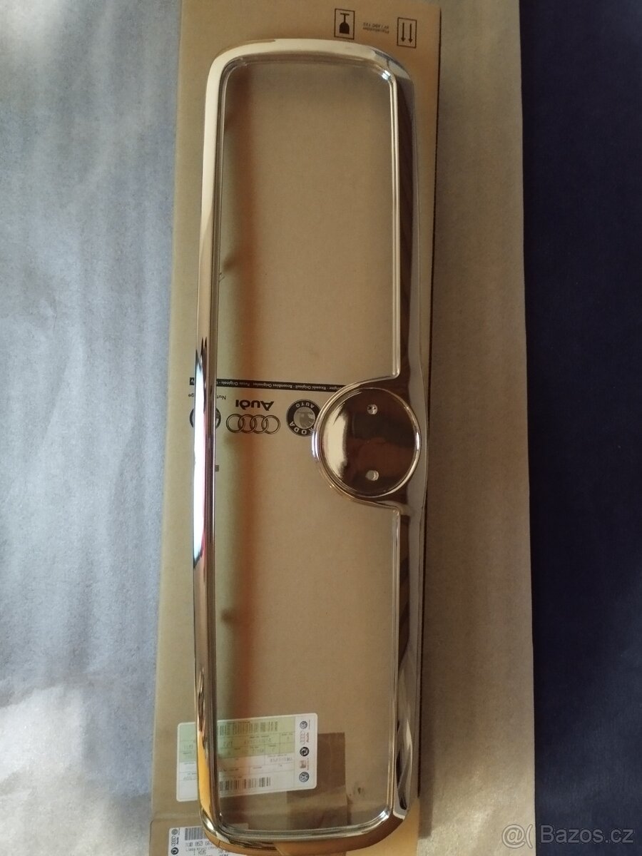 CHROMOVÝ RÁMEČEK MASKY OCTAVIA I - ORIGINÁL