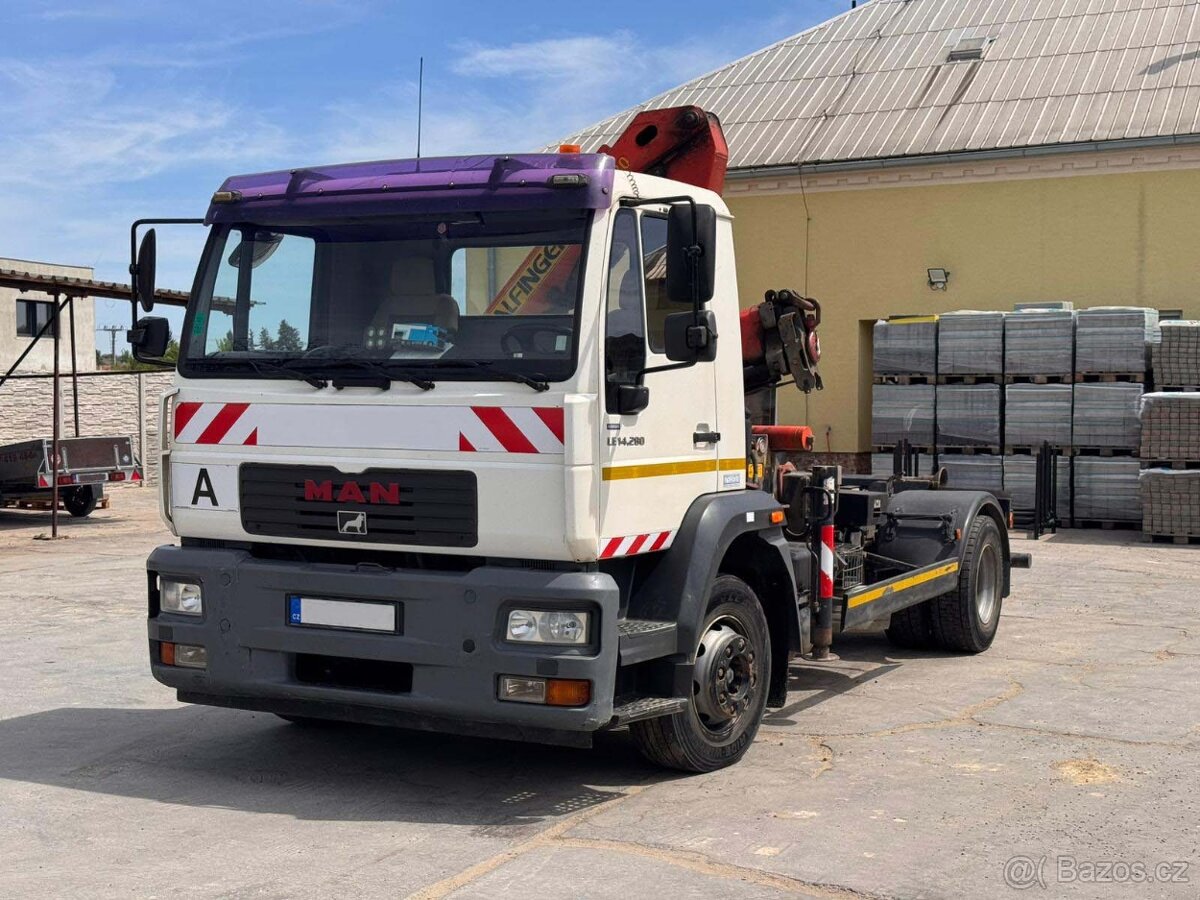 MAN LE 14.280 4X2 BL / 2005 / 87 700 km