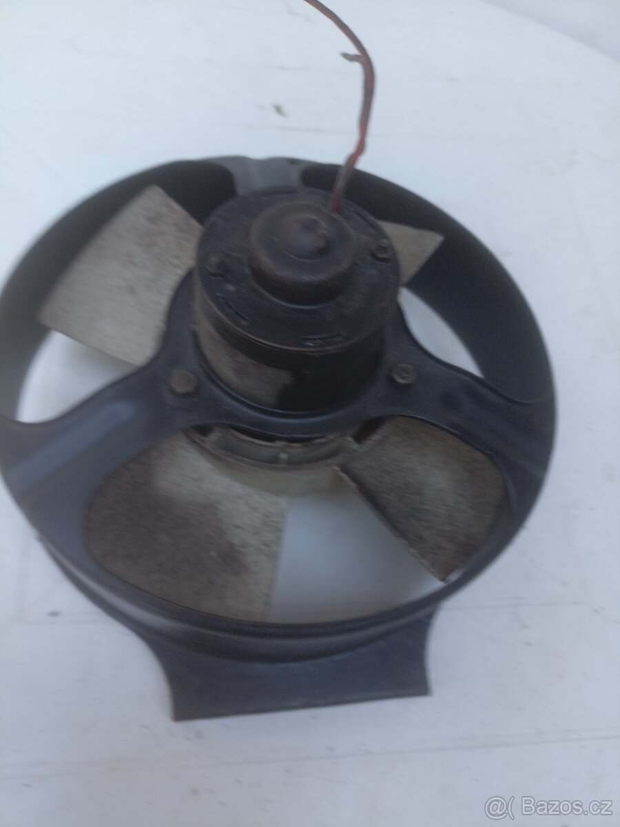 ventilátor chladiče elektrický Škoda