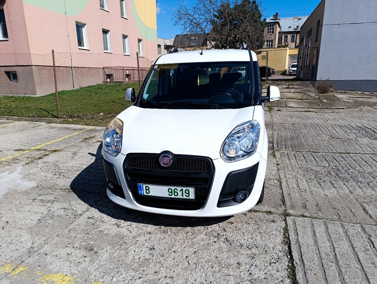 Fiat Doblo Combi Natural Power