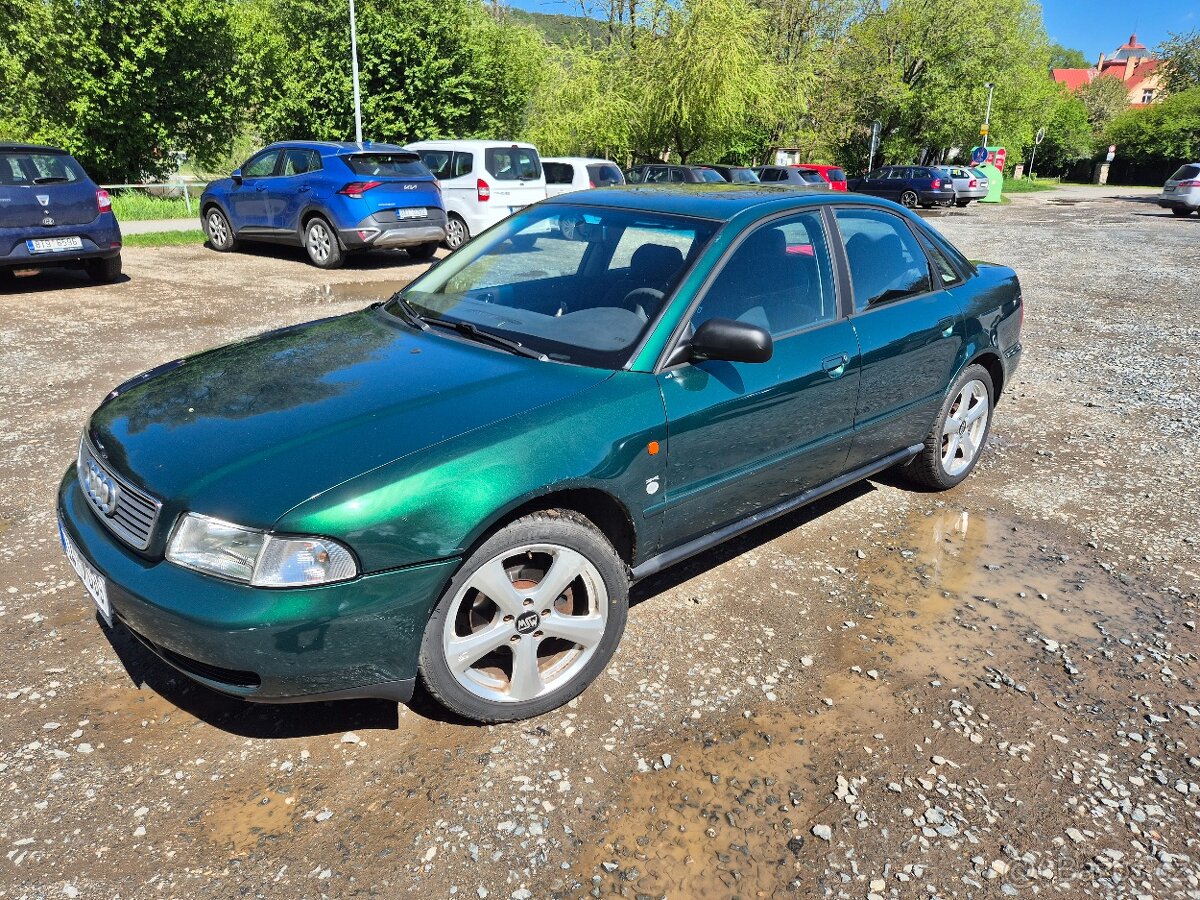 Audi A4 1.6i