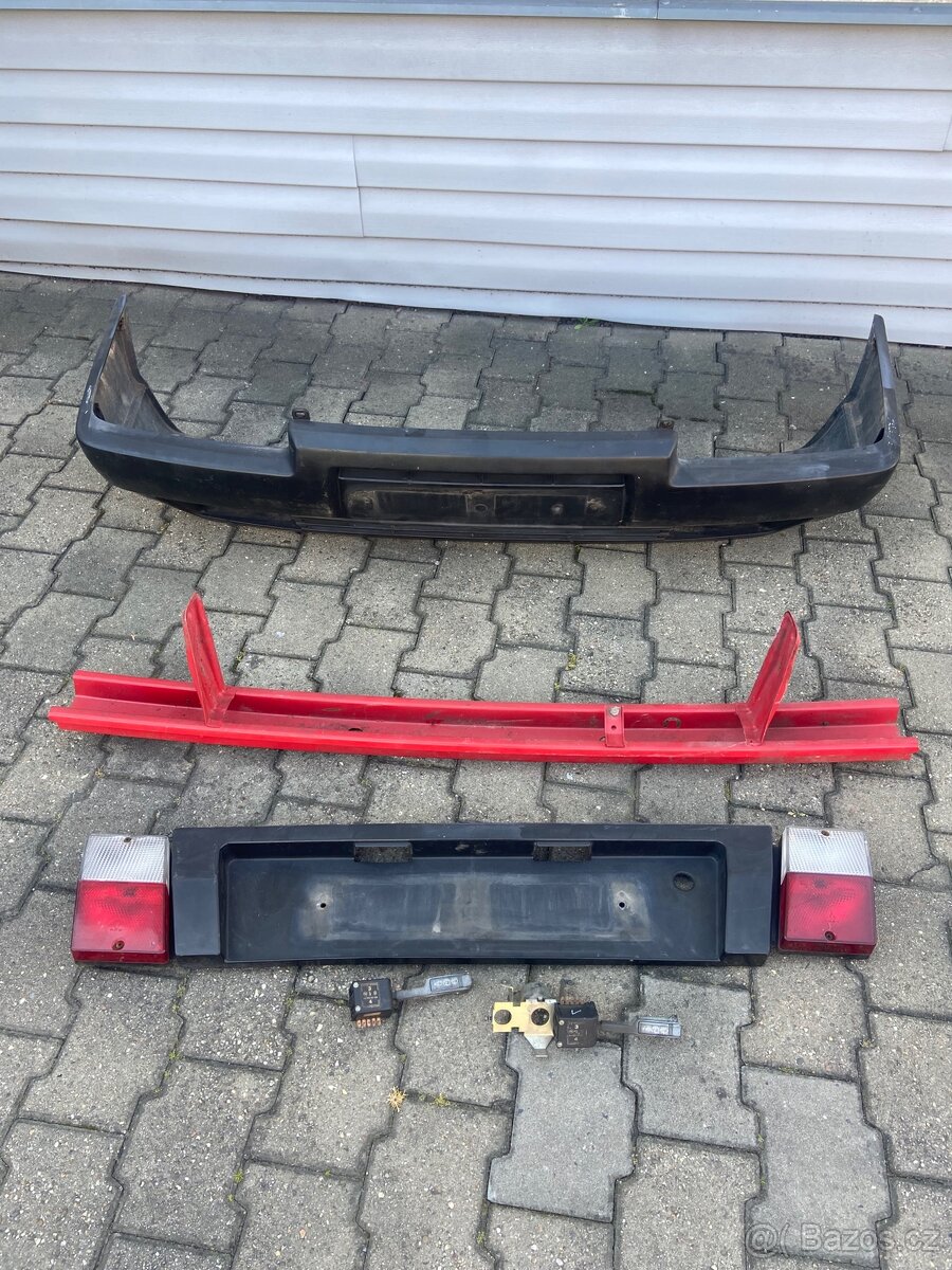 Díly Škoda favorit
