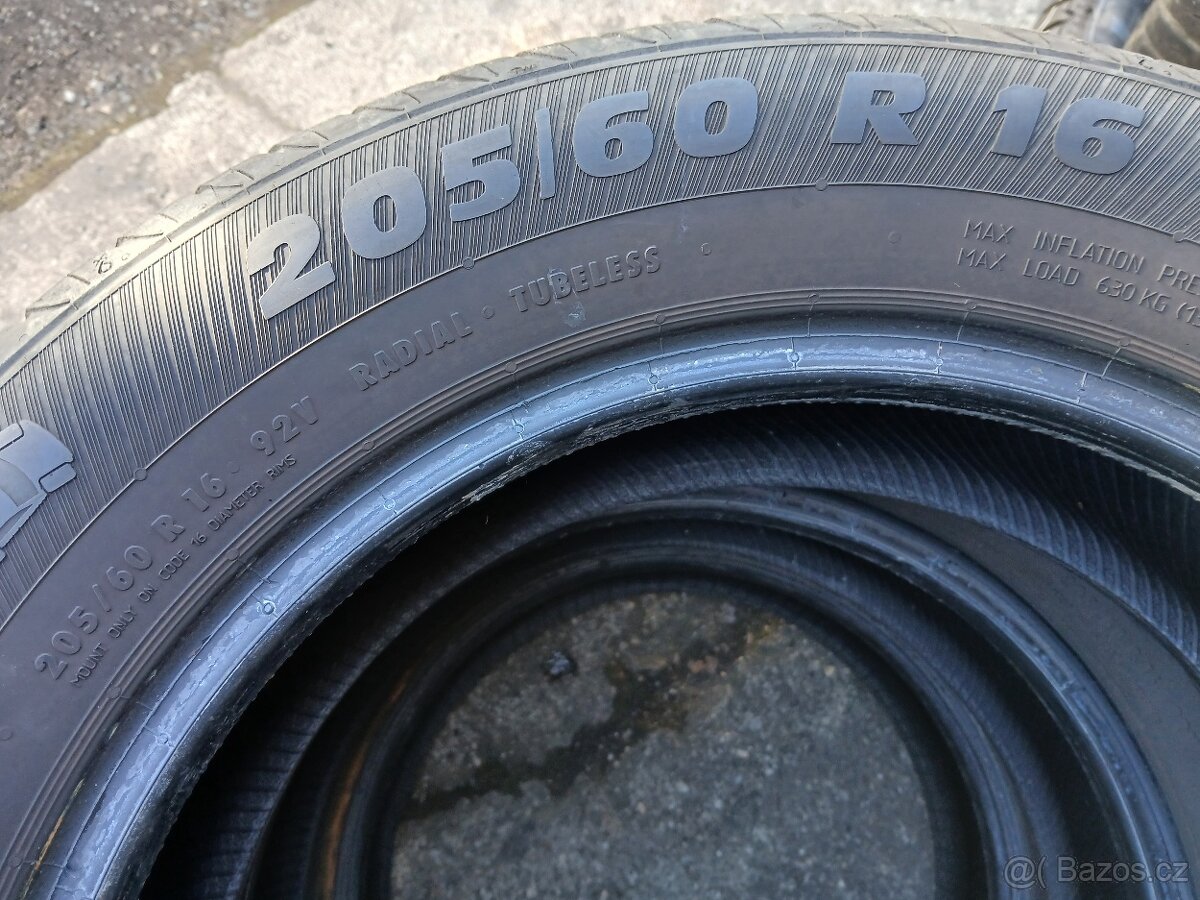 letní pneu 205/60 r16