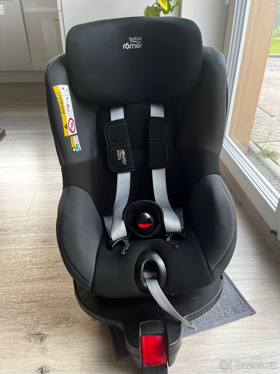 Autosedacka Britax Romer M isize Dualfix