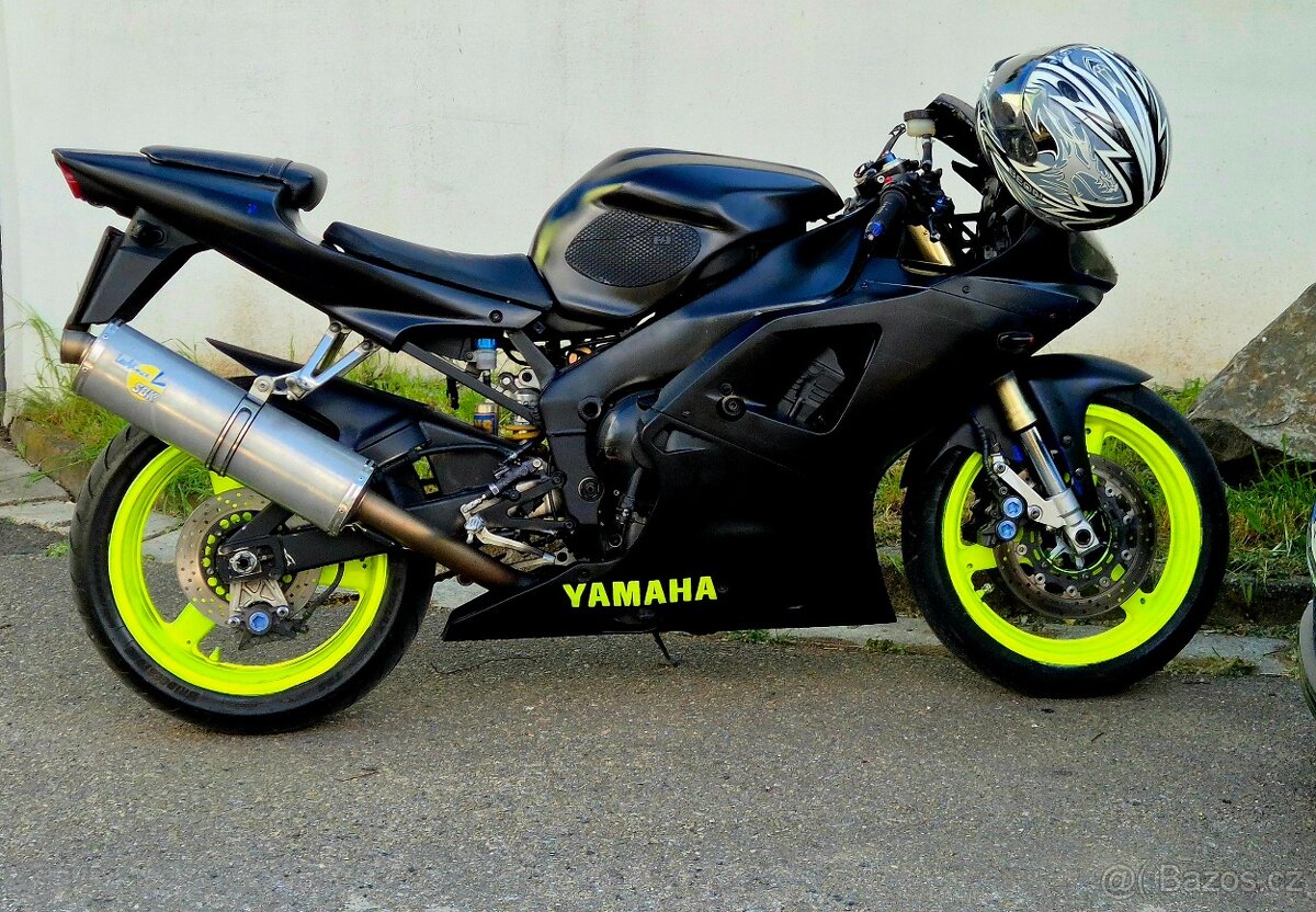 Yamaha R1