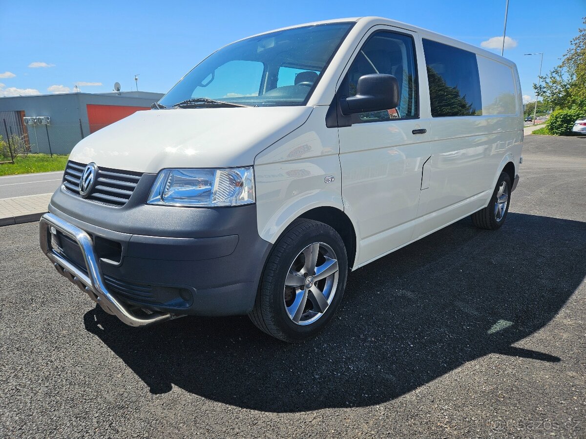 VW TRANSPORTER T5 LONG 1.9TDI 63KW 5MÍST KLIMA