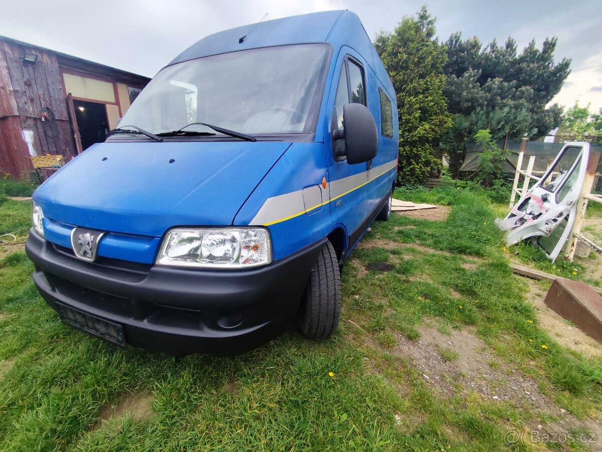 Peugeot boxer 2.2hdi 6-mist NOVÁ STK