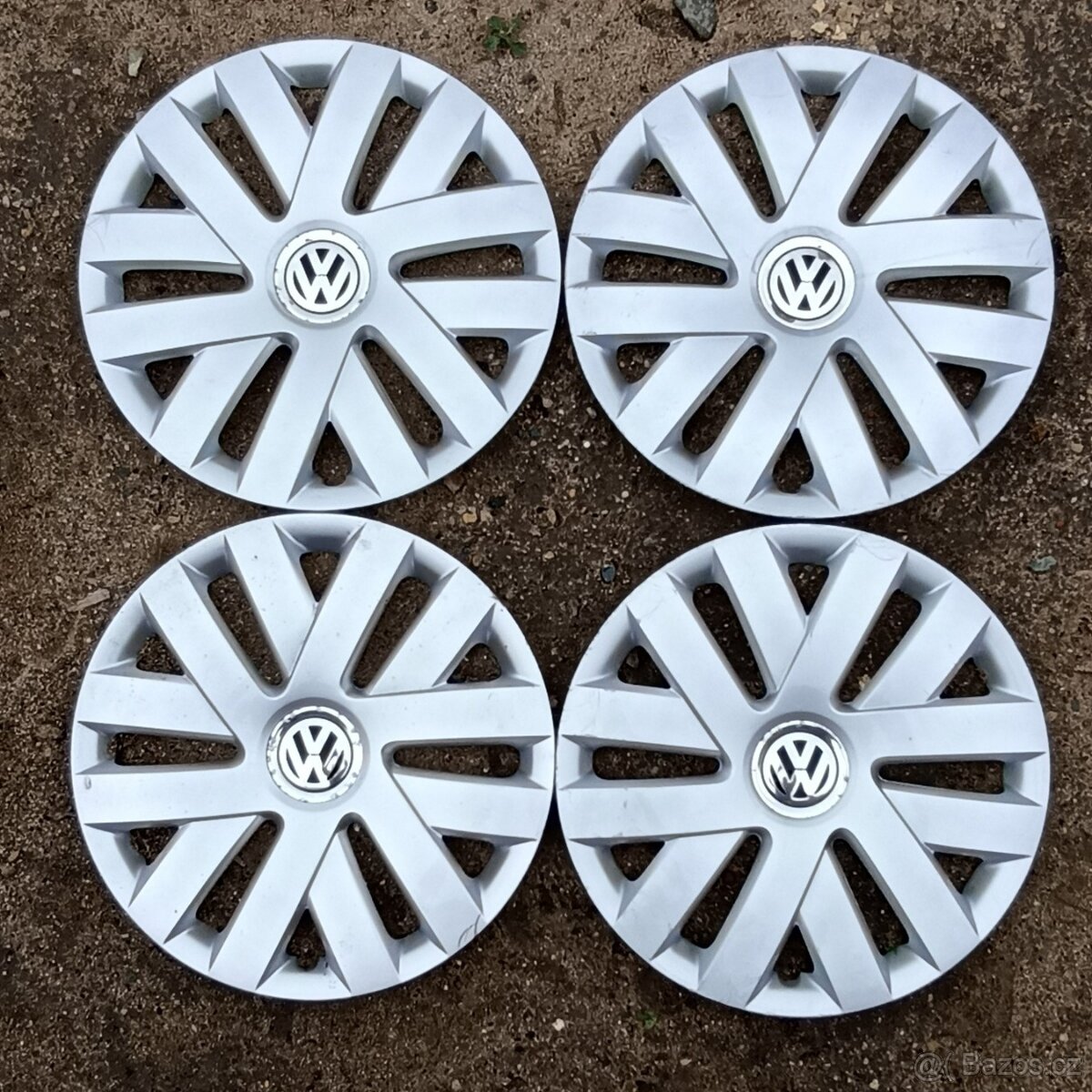 origo poklice Volkswagen 16" č024
