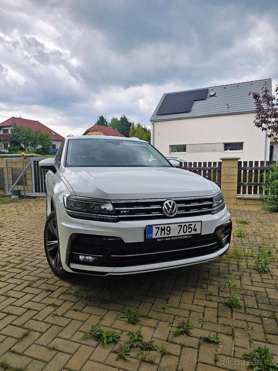 VW Tiguan Allspace R-line