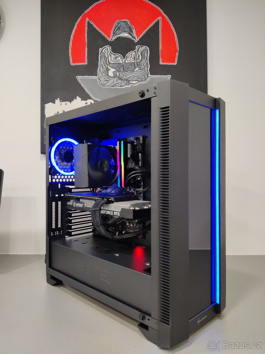 i7 9700K, RTX 3070, 16GB DDR4 3200MHz, 1TB NVMe