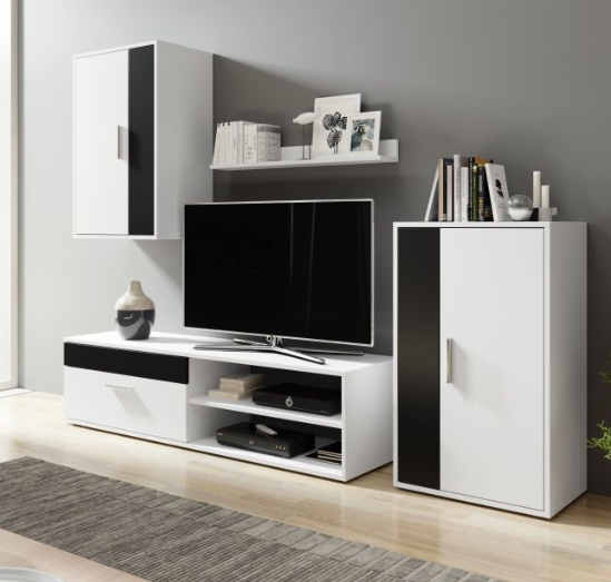 Komody a stolek pod TV