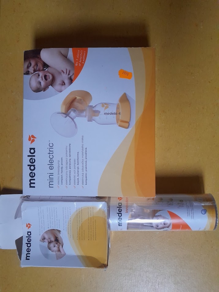 odsávačka MEDELA + lahev