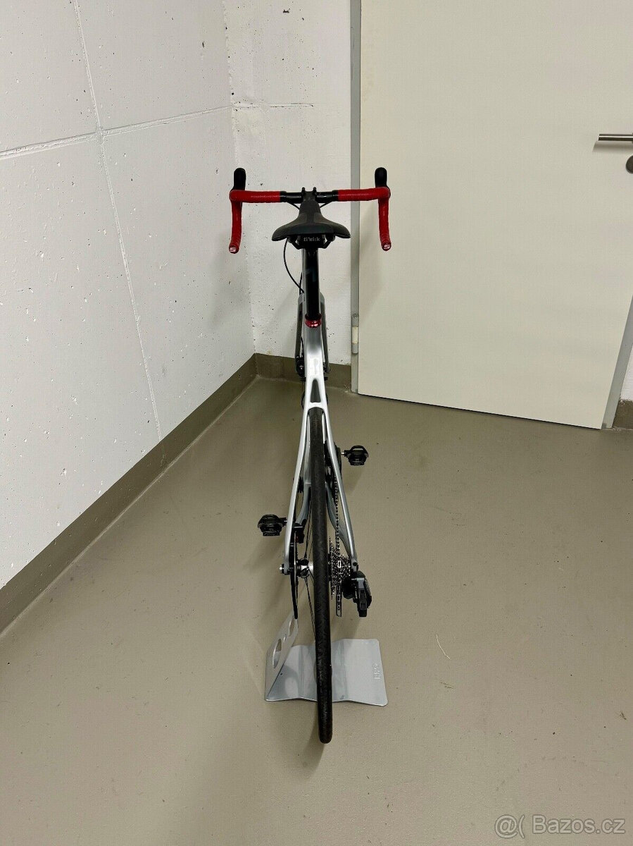 Radon Spire Disc 10.0 2021, XL63 cm, karbon, SRAM Force AXS,