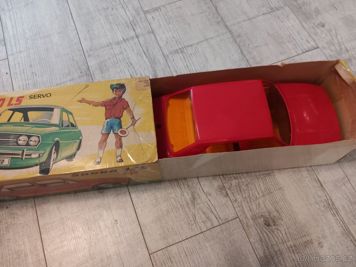 Staré hračky,ites,škoda 120ls servo.