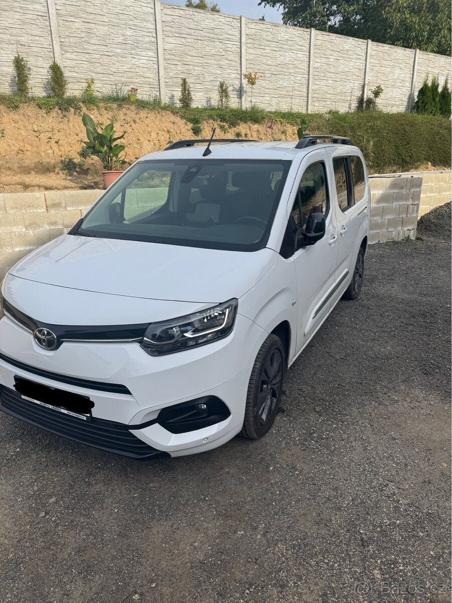 Toyota proace city verso / 7 míst