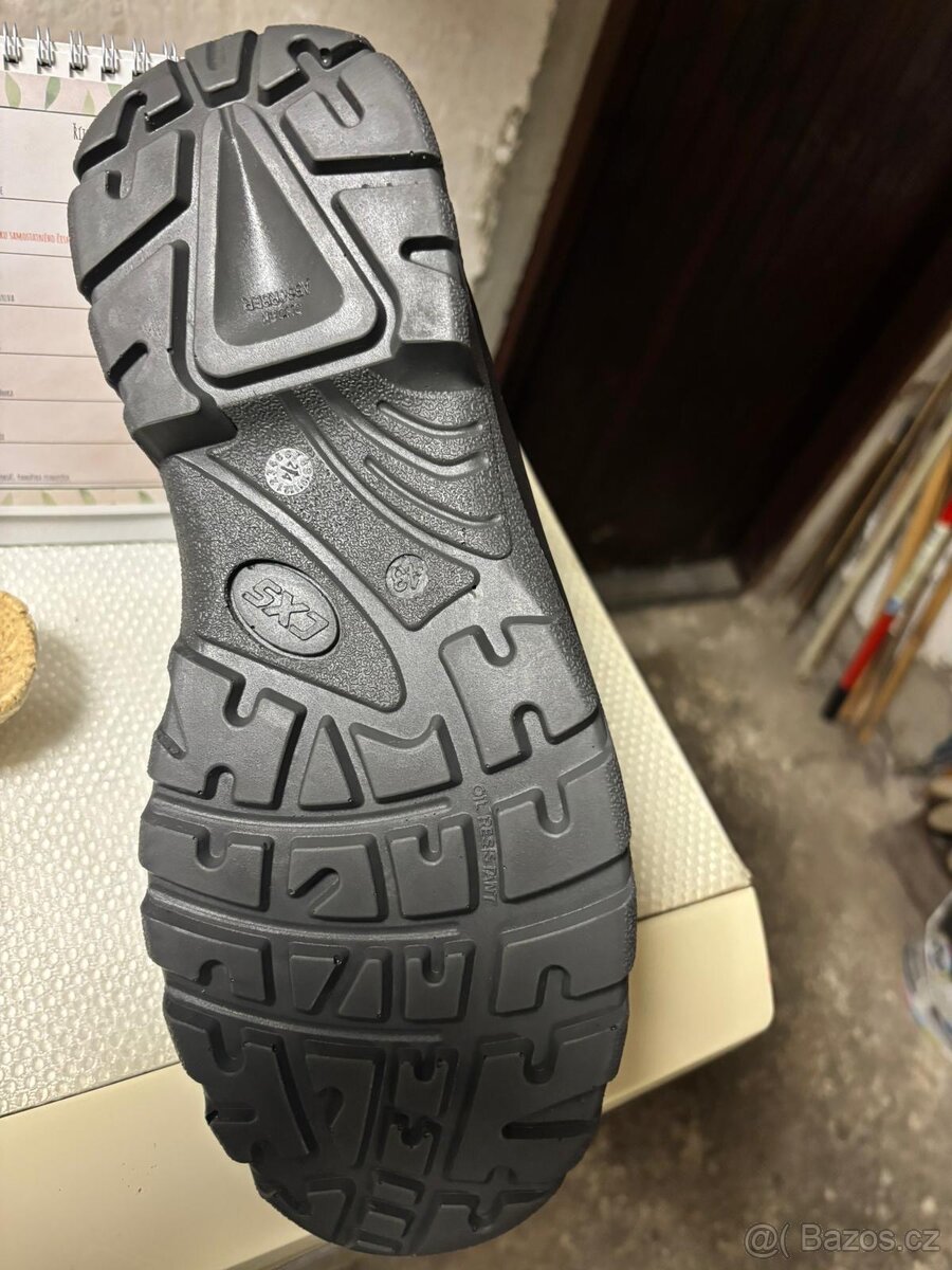 Zimní pracovní obuv