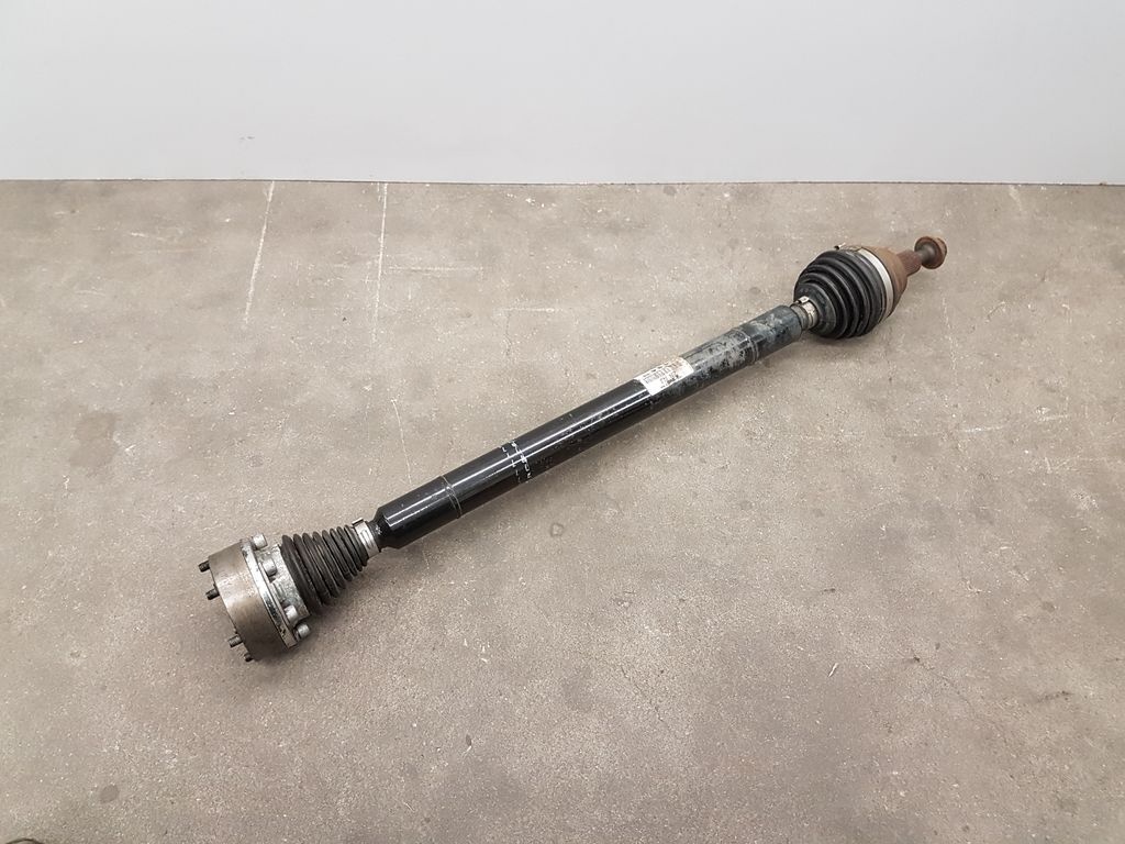 Poloosa pravá 1K0407272NN Škoda Yeti 1,2 TSi 6-kv.