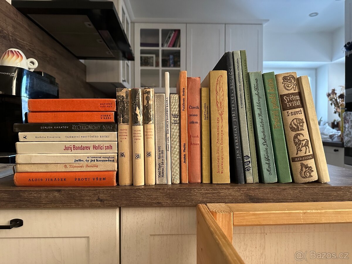 Starší zachovalé knihy