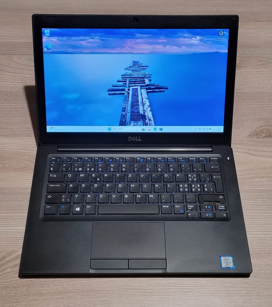 Dell, i5-8350u 4/8x 3,60GHz, 8GB DDR4, 256GB SSD, bat. 3hod.