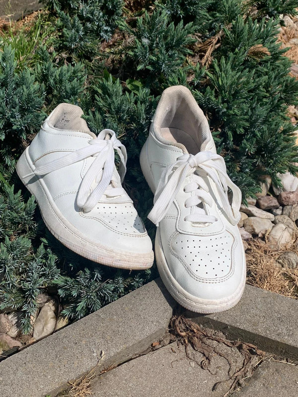 Bílé botasky-tenisky vel. 37 CROPP