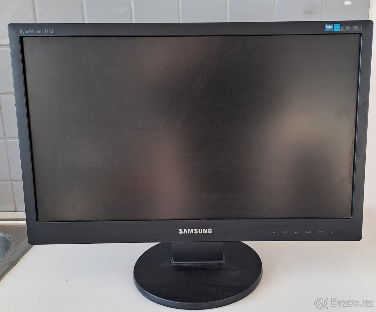 22" LCD SAMSUNG 2243SN
