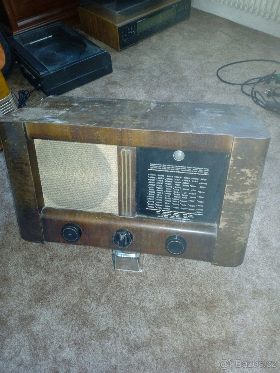 Lampové rádio Mende