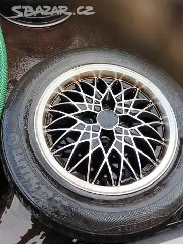 Pavučiny Ford a jiné 4x108