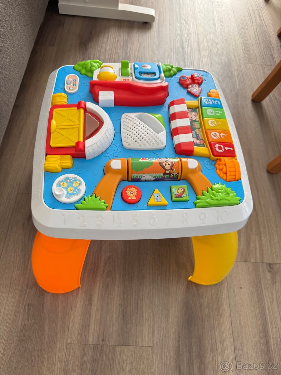Fischer Price hrací stolek