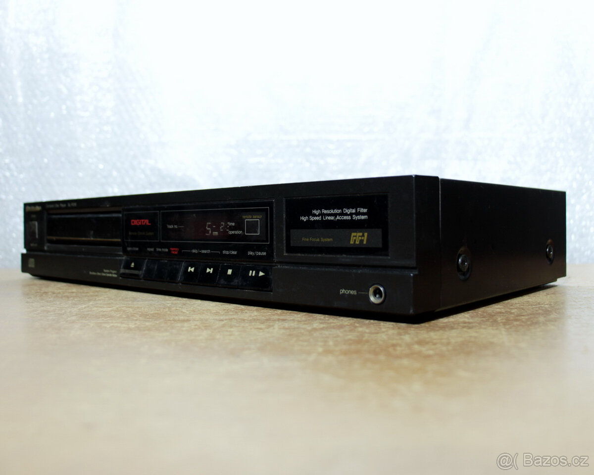 CD přehrávač Technics SL-P 210.