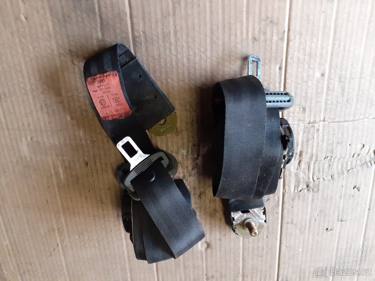 přední pásy VW Golf 3