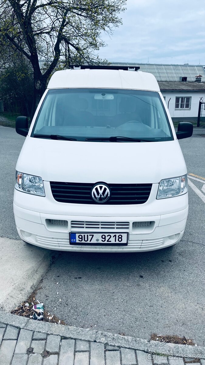 VW Transporter T5 obytňák