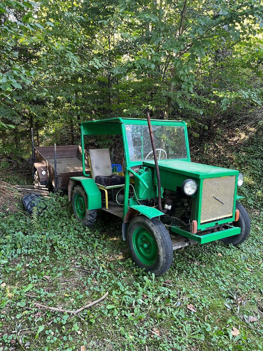 Traktor / malotraktor