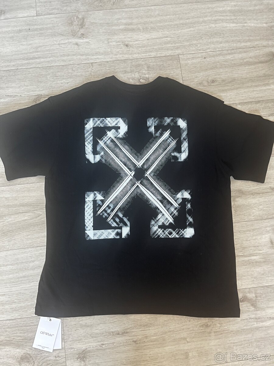 OFF-WHITE TEE