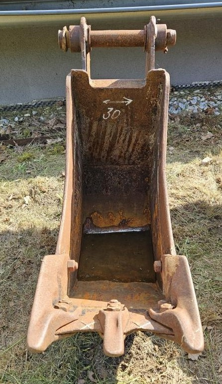 Prodám lžíce na JCB 3 CX