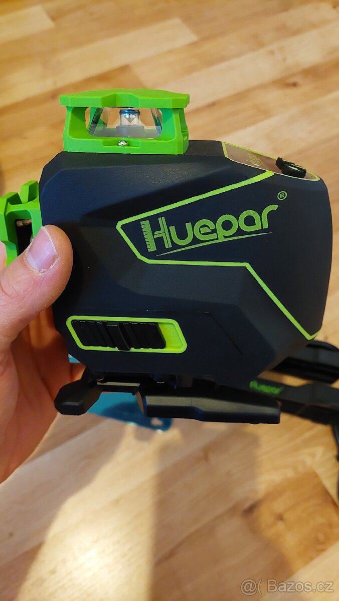 Křížový Laser Huepar 16čarovi