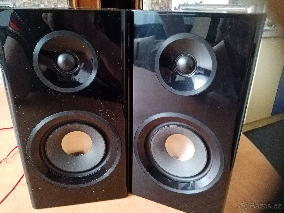 PHILIPS 2x reproduktor 8 ohmů, černé.
