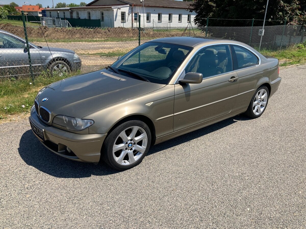 Rozprodam na nahradni dily BMW E46 318ci 2006