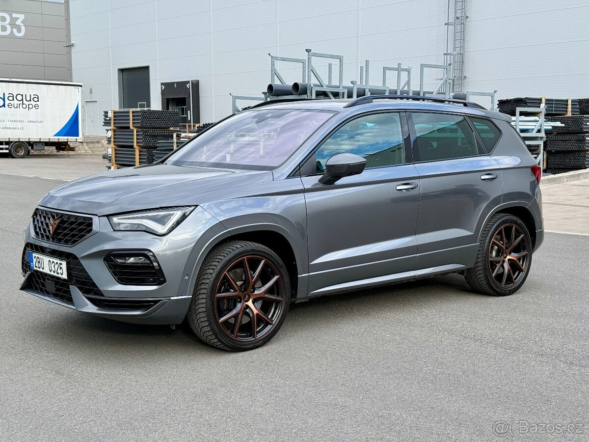 Cupra Ateca - 1. majitel, akrapovič, možnost odpočtu DPH