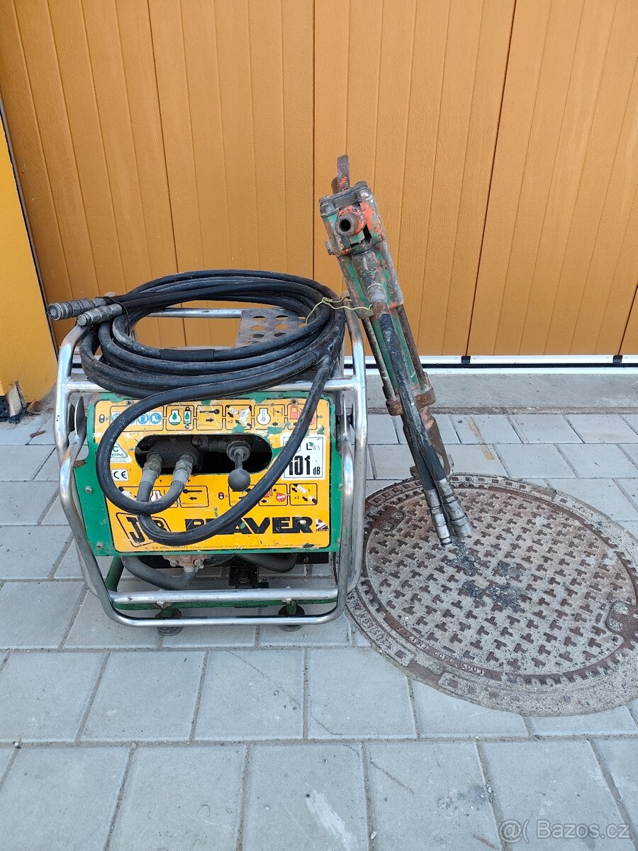 hydraulické kladivo JCB