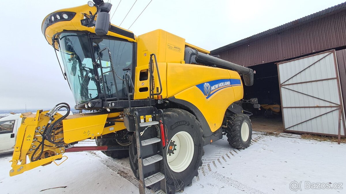 Prodám New Holland cx8.80