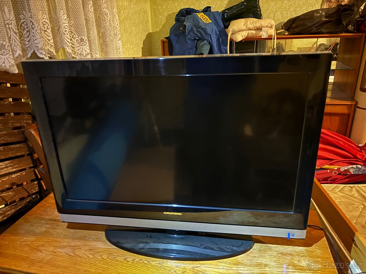 TV Grundig