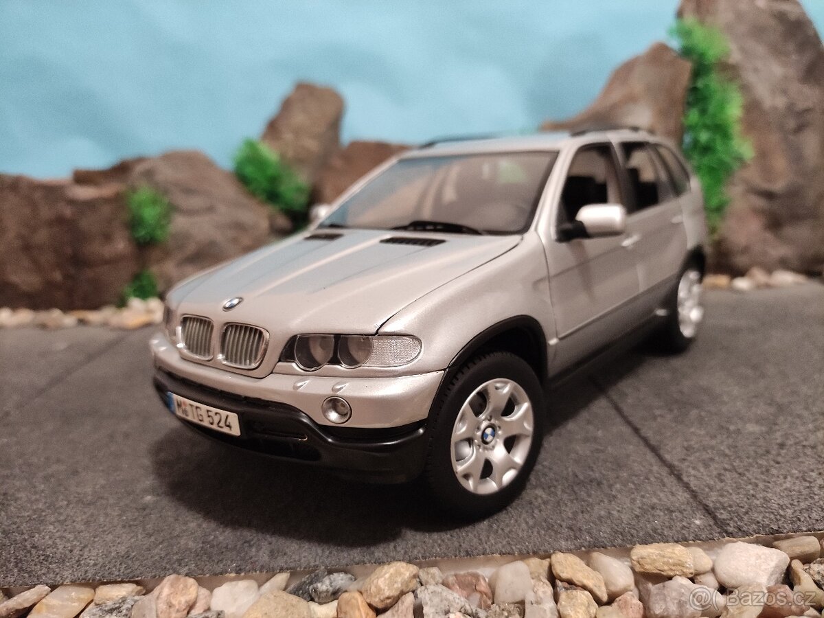 Prodám model 1:18 BMW X5 KYOSHO
