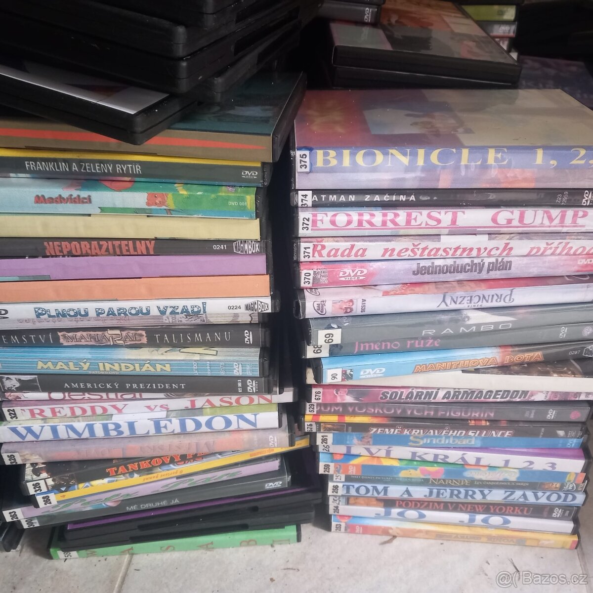 DVD filmy cca 1800ks