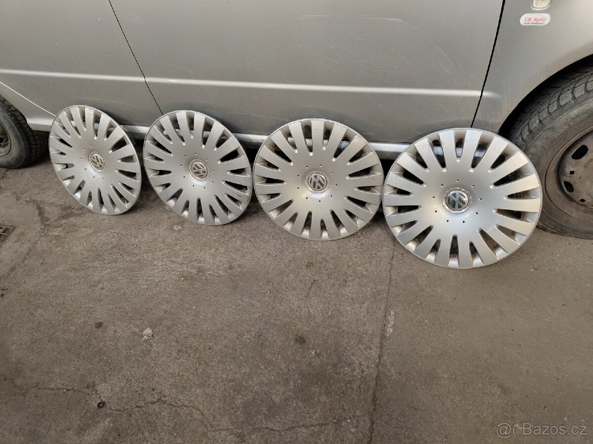 Kryty kol VW 16"