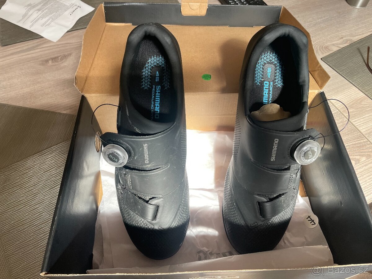 Tretry Shimano