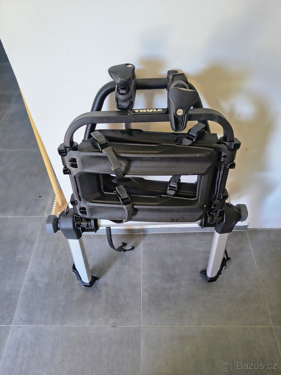 Thule OutWay Platform plošinový nosič kol na zadní dveře