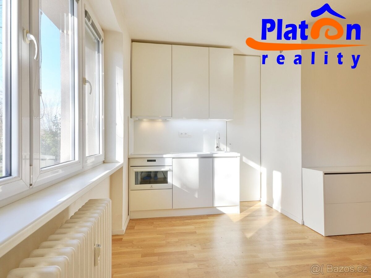 Pronájem bytu 1+KK /23 m2/ v Ústí nad Labem - Bukov, 1.patro