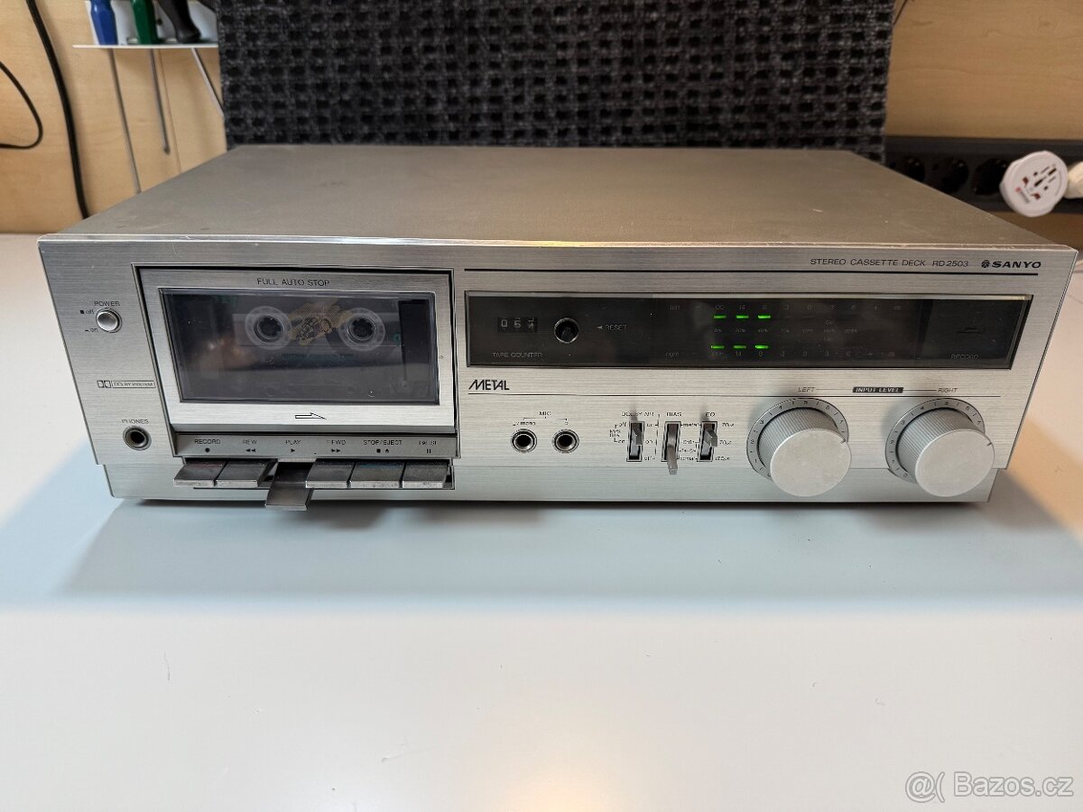 Tape deck Sanyo 2503