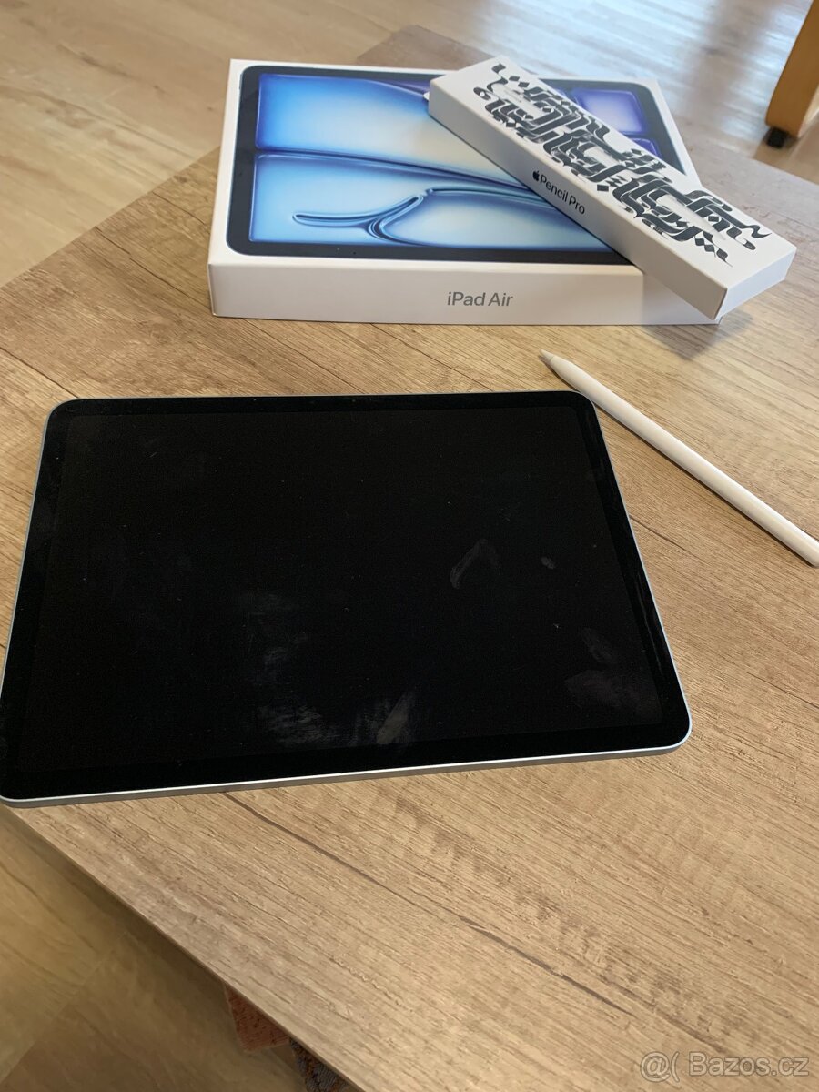 iPad Air M2 (2024) + Apple Pencil Pro – TOP stav, rok záruka